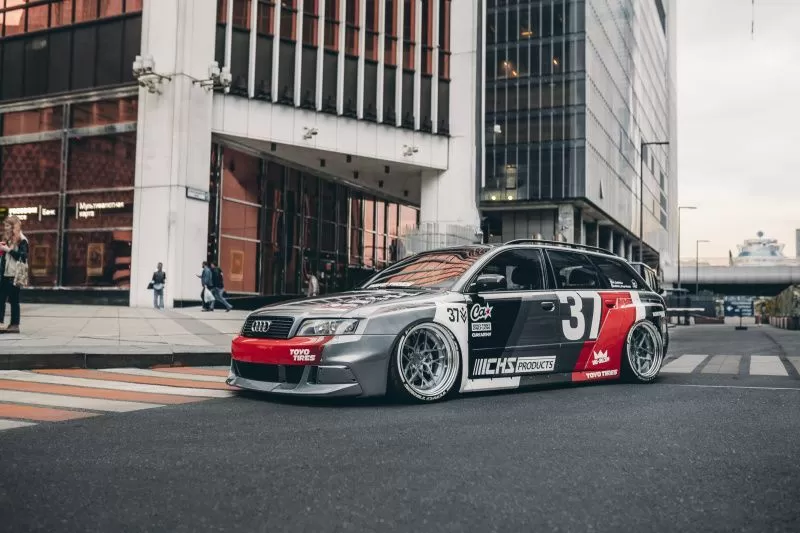 Avant on Moscow city street