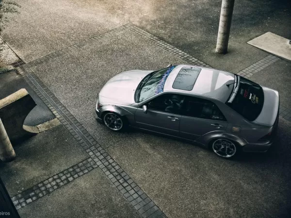 Side skirts + rear flares Lexus IS 99-05