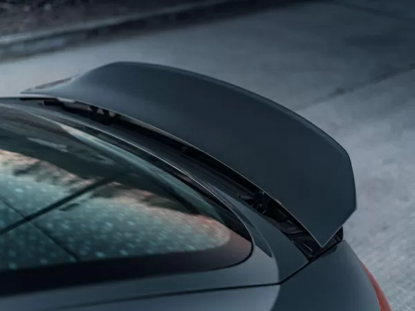 Active spoiler for Audi TT 8S