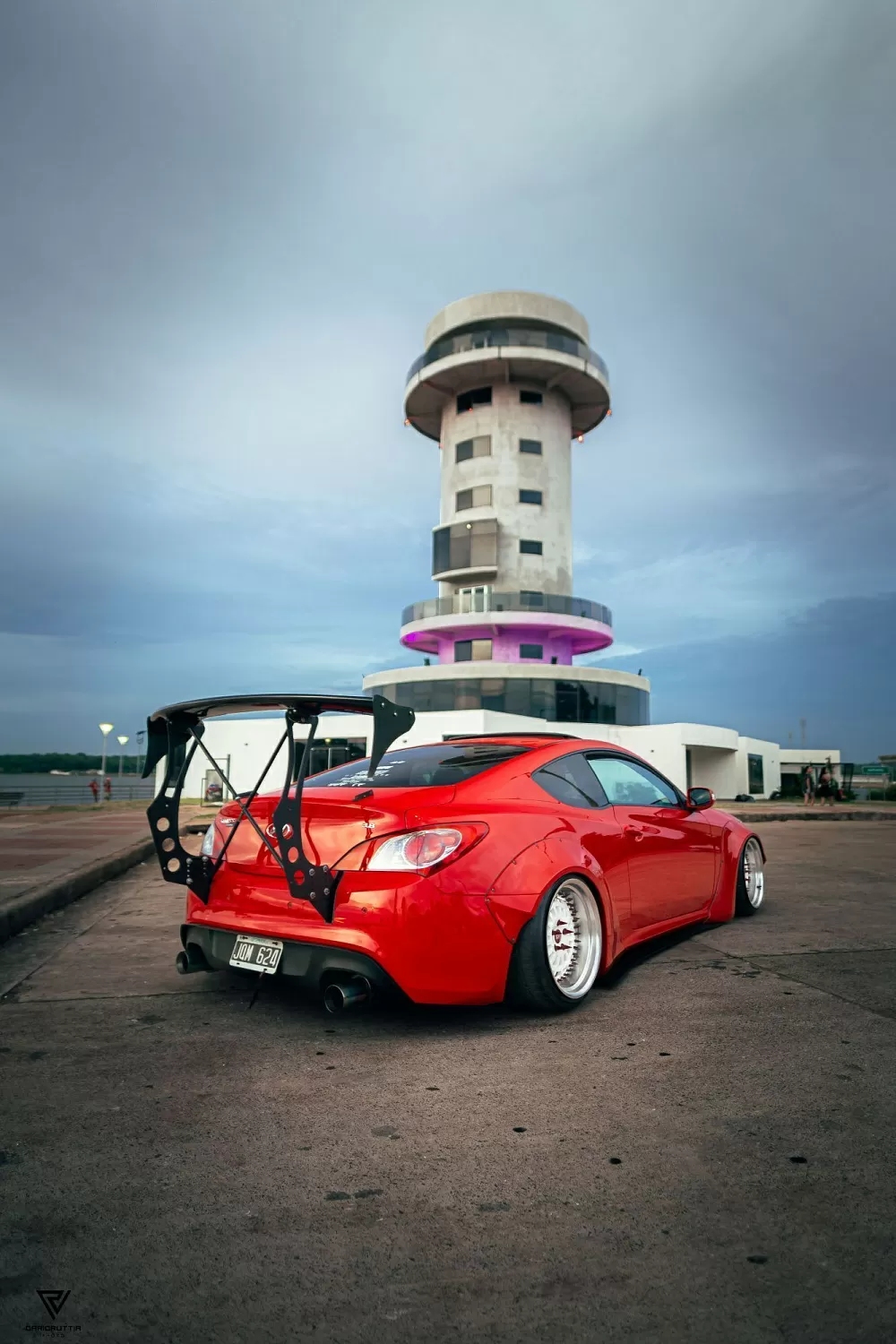 Gen coupe from Argentina - photos and video