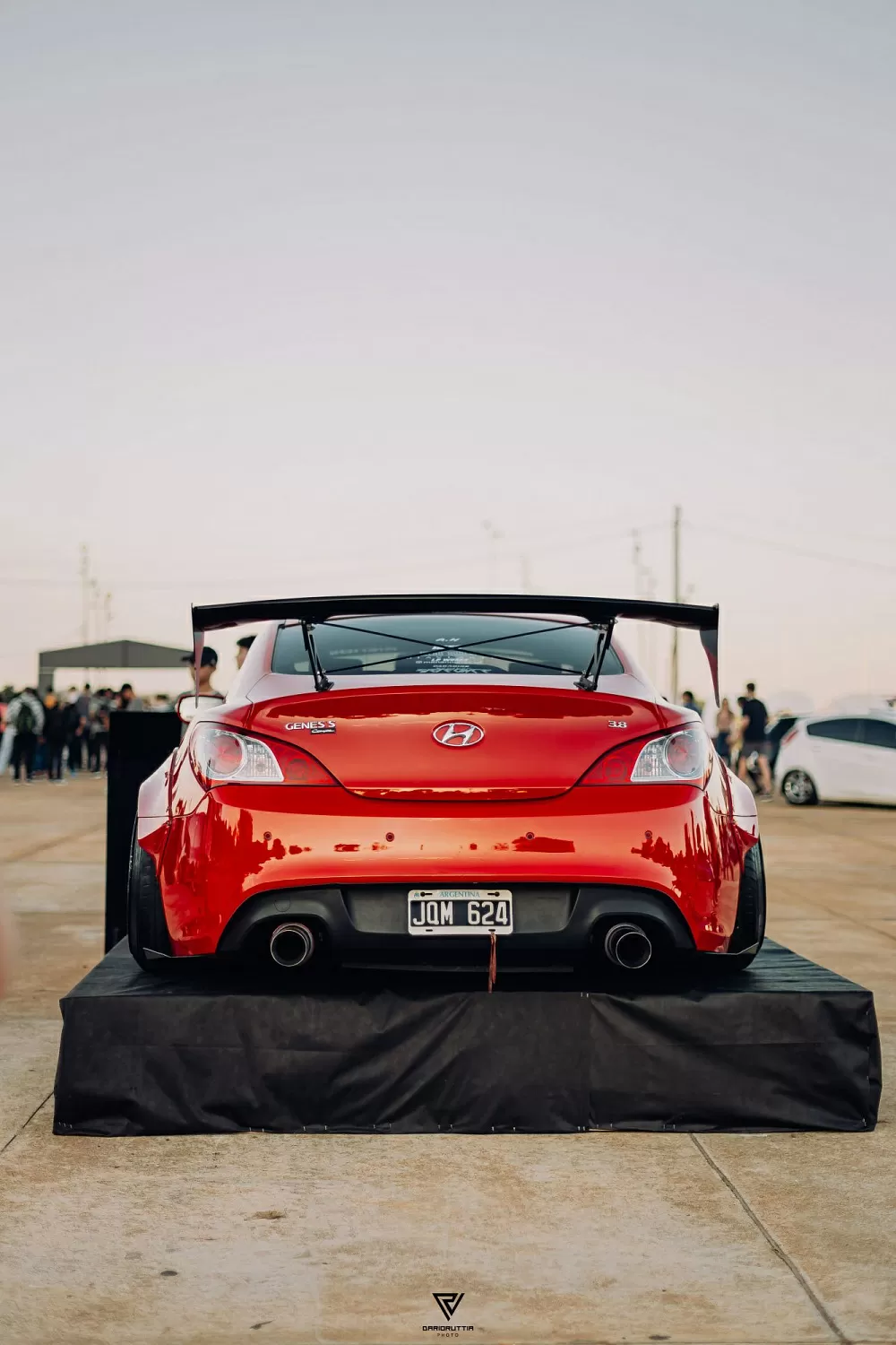 Gen coupe from Argentina - photos and video