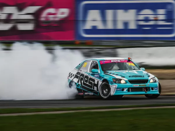 Front wings St.2 +40 mm Lexus IS 99-05