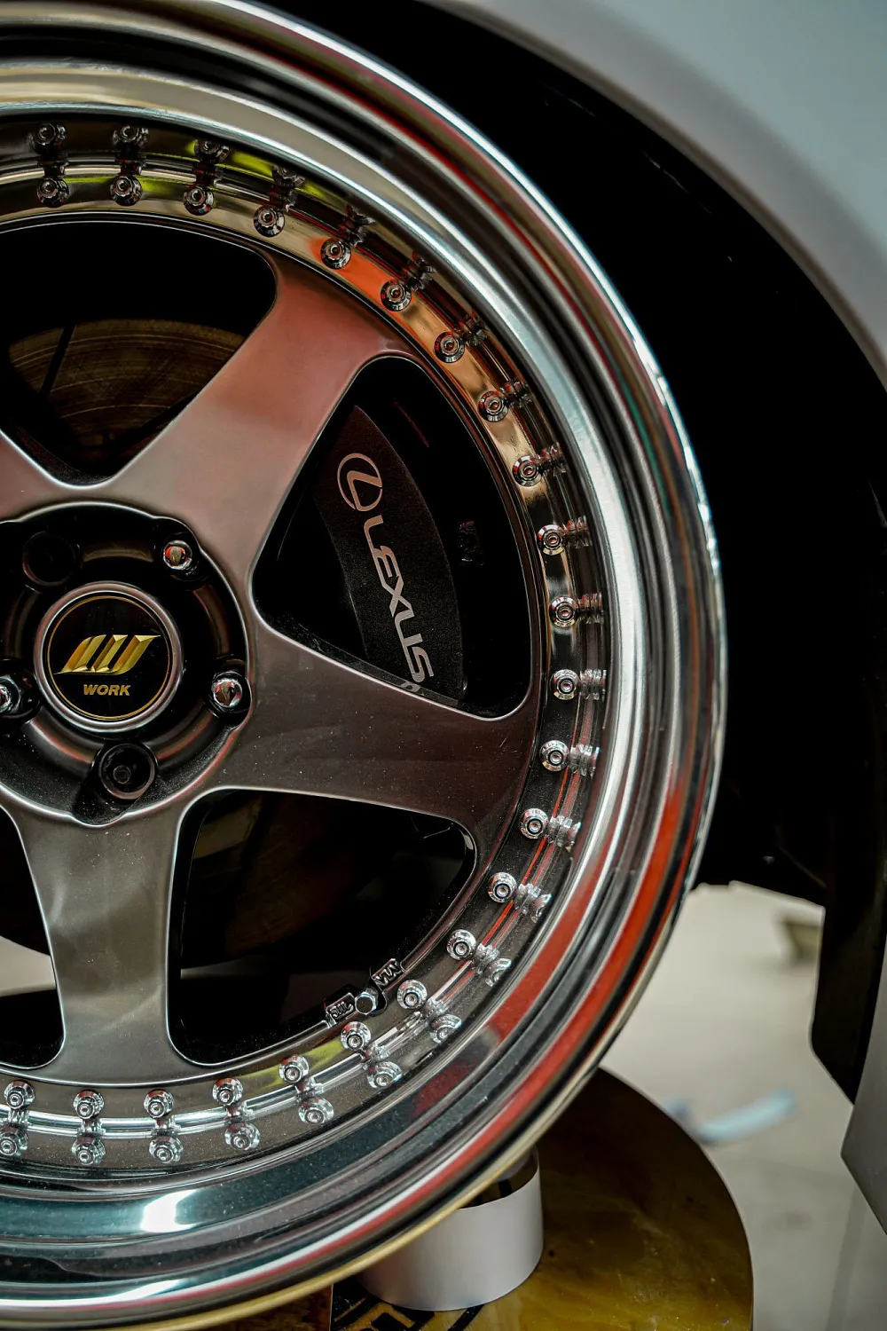 Video - Installation wide body kit Lexus GS160