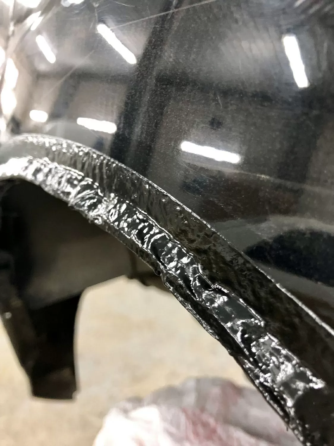 How to install flares Ford Focus?