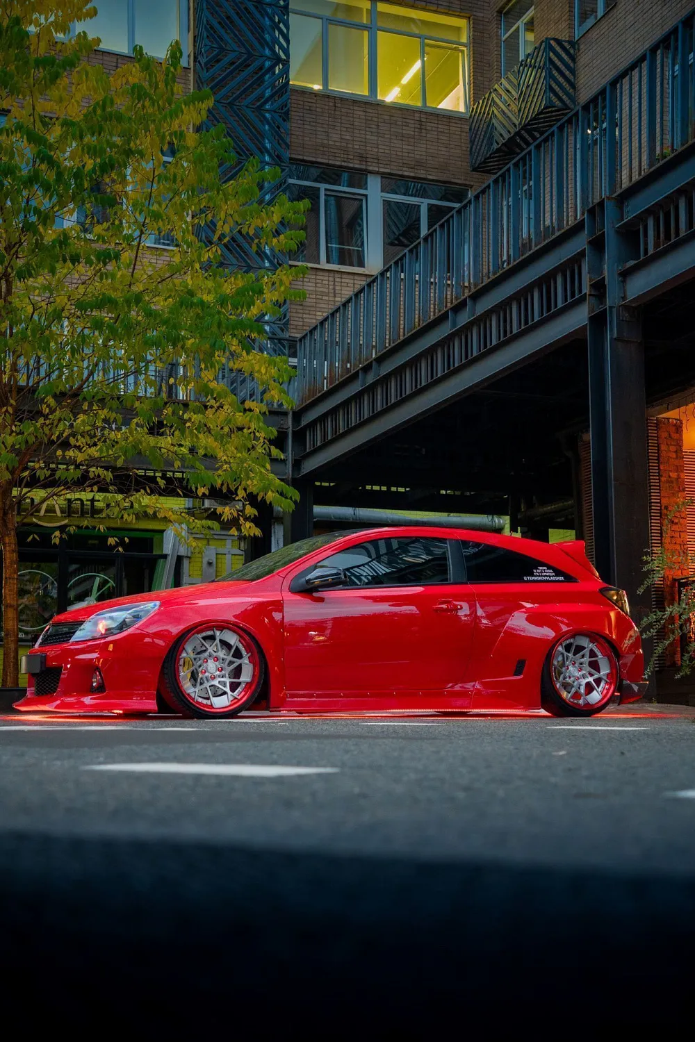 The first wide body Opel Astra!