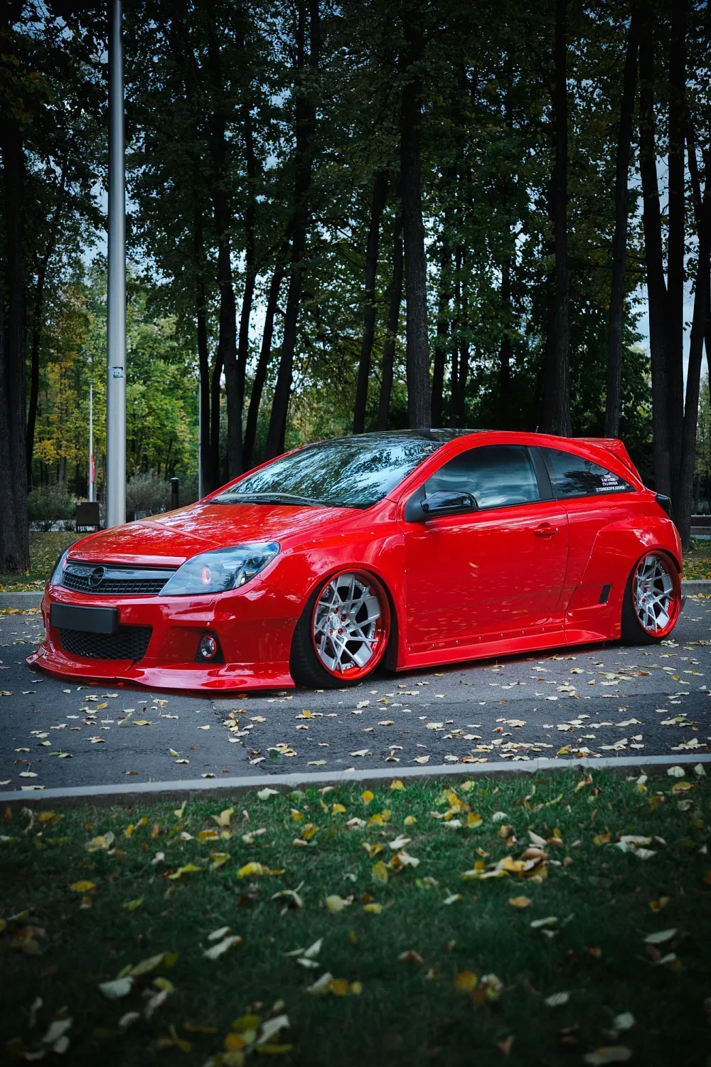 The first wide body Opel Astra!