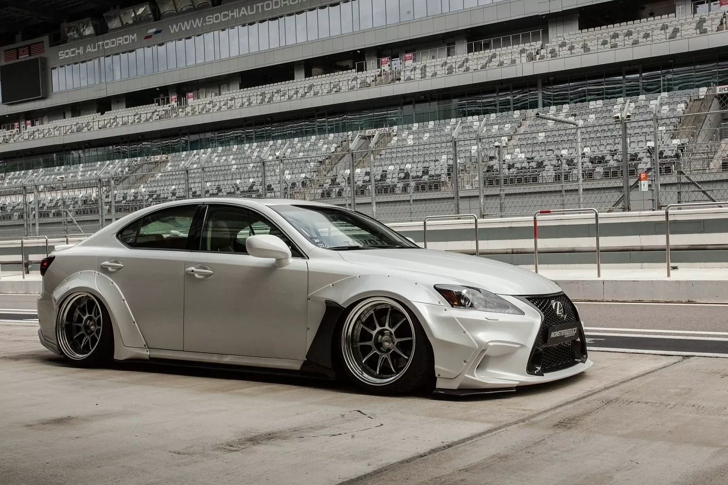 We are judge at Grounded Event 