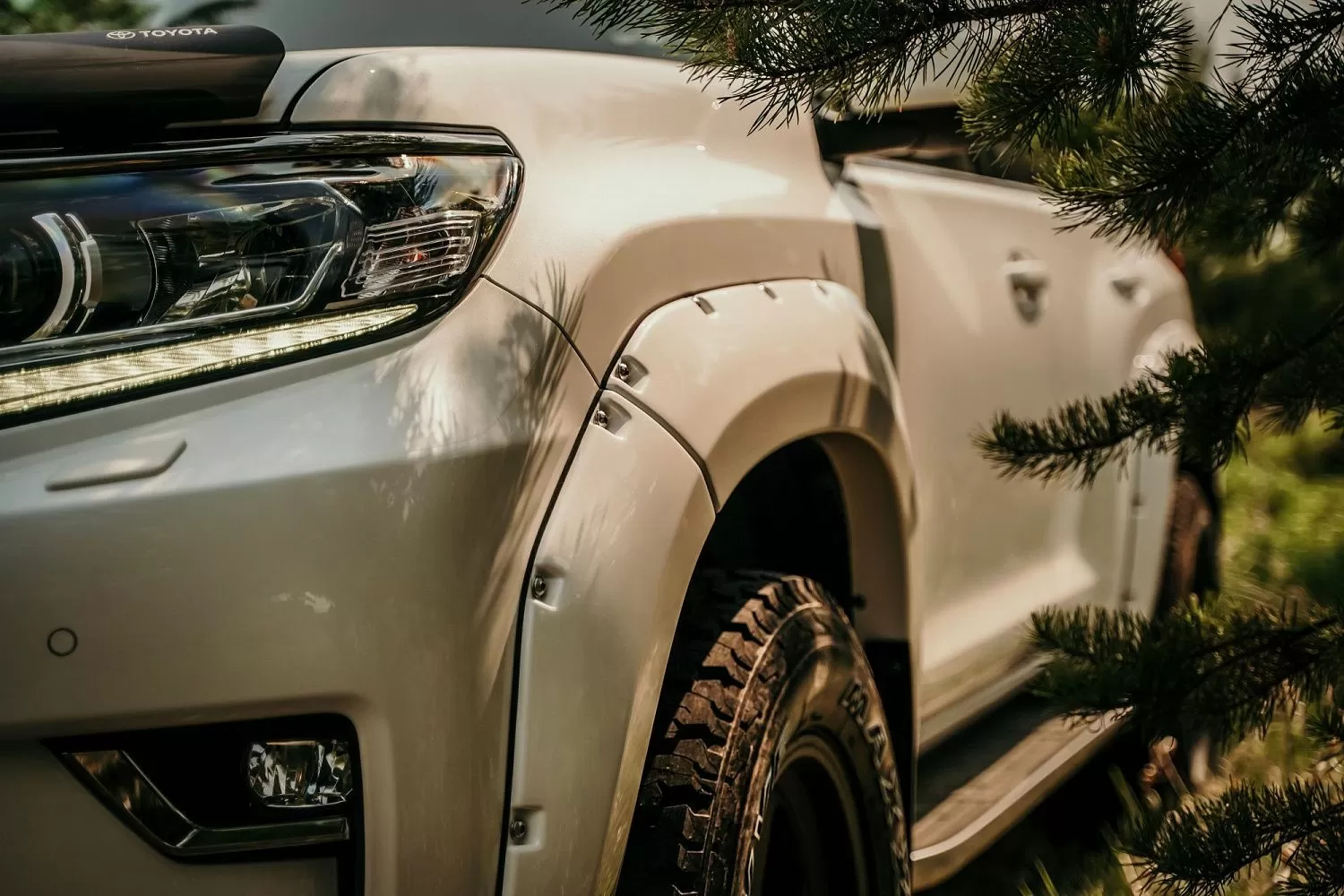 New wide arches for Toyota Land Cruiser 150